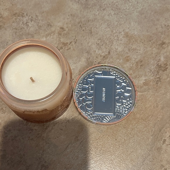 Voluspa Kalahari Watermelon Candle with Pink and Gold Design - Picture 3 of 3